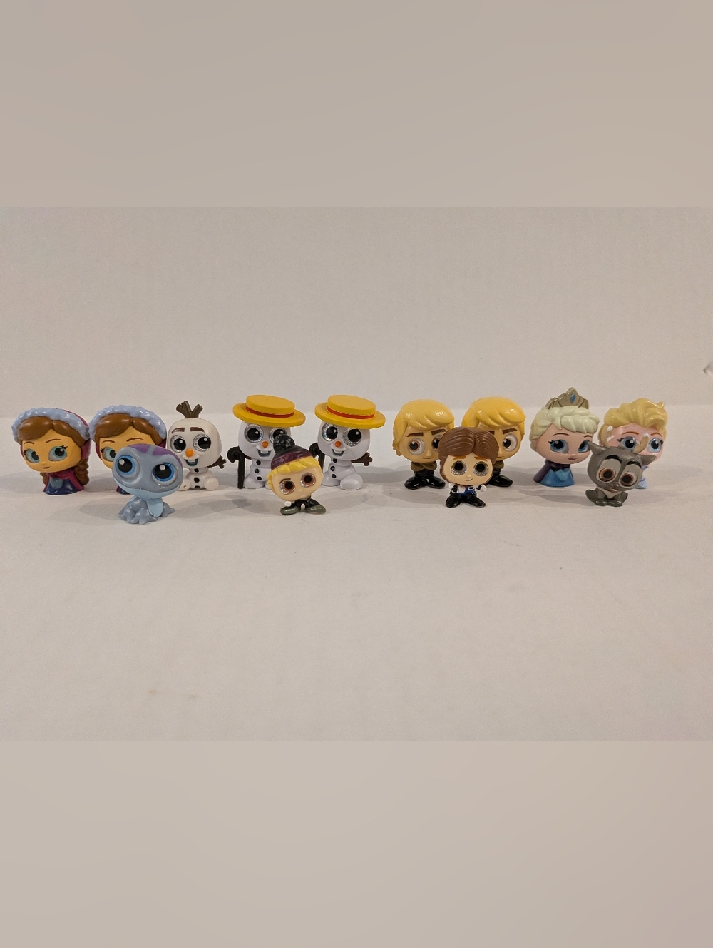 Disney Doorables Frozen lot 13
